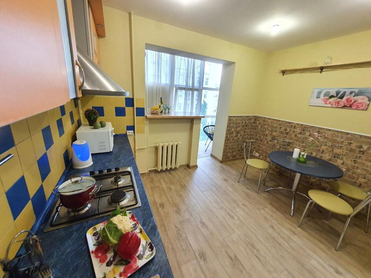 Inn Home Apartments-Olimpiysky Stadium Area Kiev Exterior foto